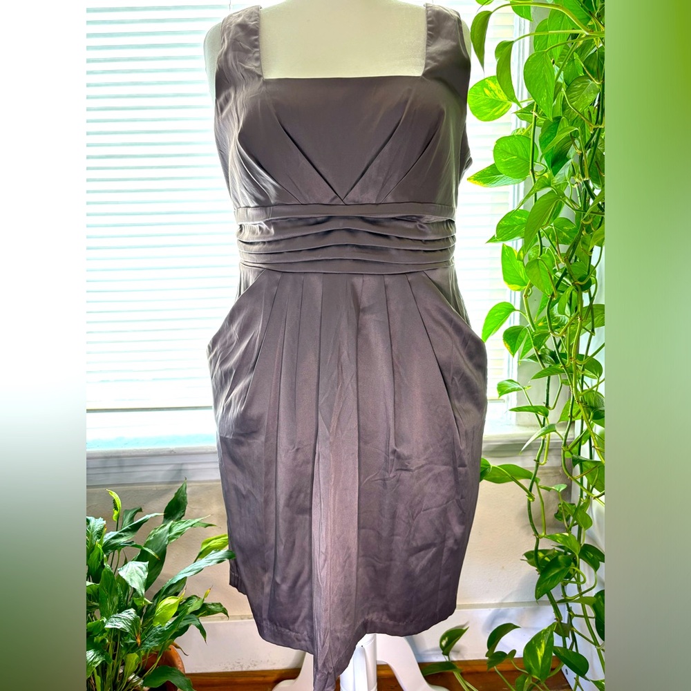 Holiday Party! Stretch sateen dress with tie